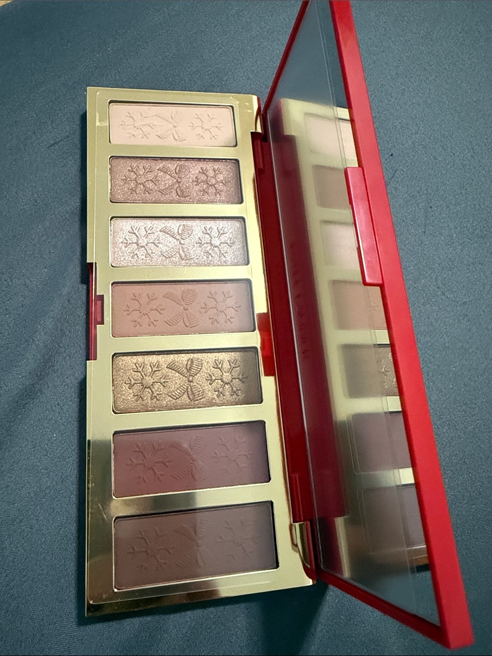 Estee Lauder Red Makeup Palette with Gold Accents. New never touch - Picture 6 of 9